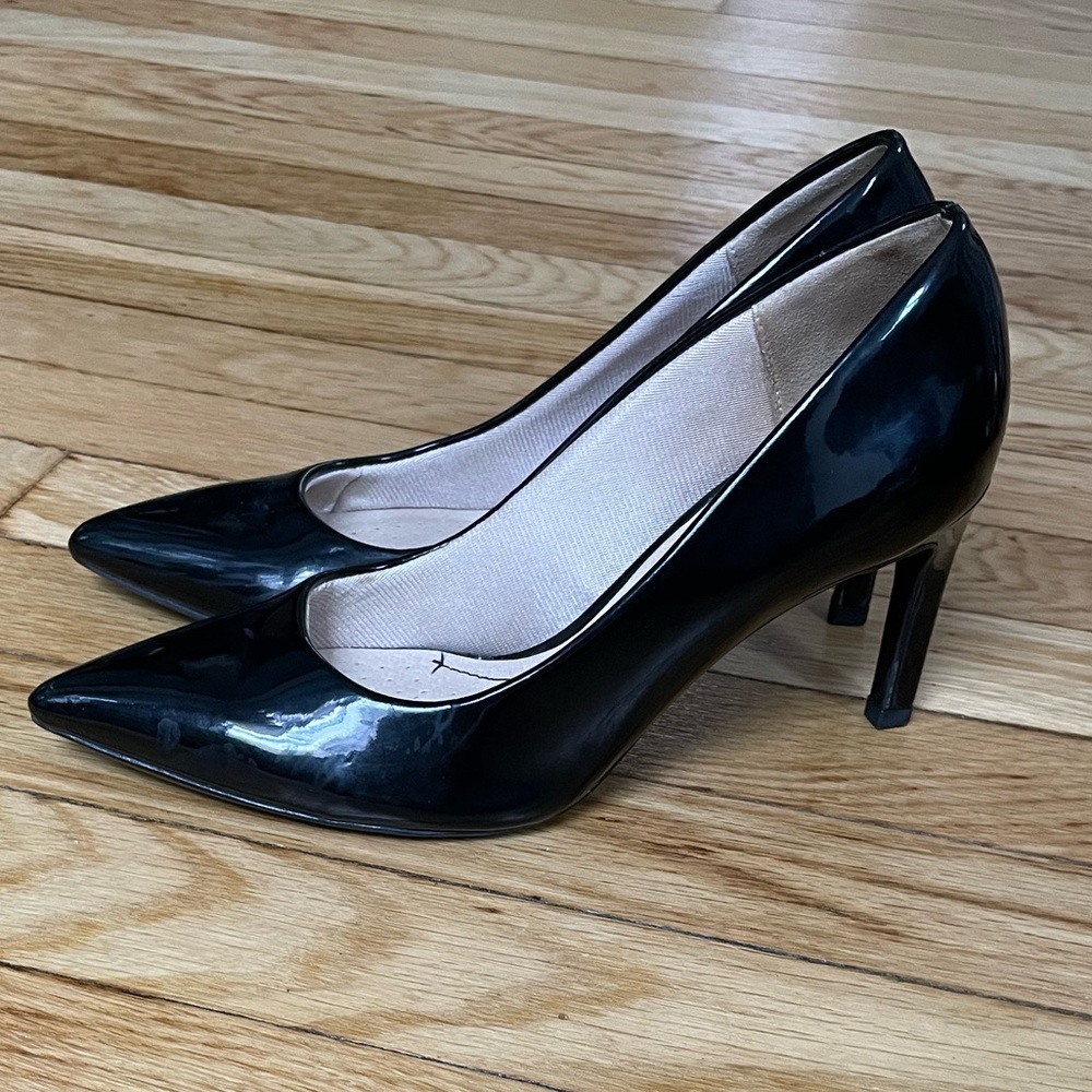 LifeStride Nadine pumps black patent size 5